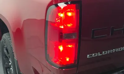 ChevroletGMDaewoo Colorado 2022, 61093 км, за 14506.91 USD - фото 23