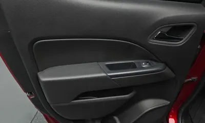 ChevroletGMDaewoo Colorado 2022, 61093 км, за 14506.91 USD - фото 25