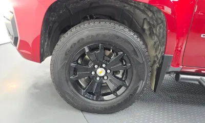 ChevroletGMDaewoo Colorado 2022, 61093 км, за 14506.91 USD - фото 29