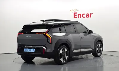 Kia EV3 2025, 7760 км, за 27296.43 USD