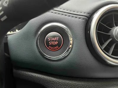 Nissan X-Trail 2025, 2800 км, за 18487.54 USD