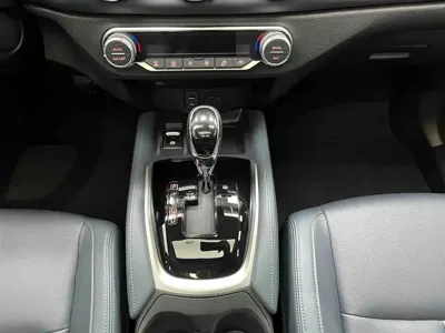 Nissan X-Trail 2025, 2800 км, за 18487.54 USD