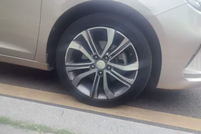 Geely Auto Emgrand GL 2018, 81700 км, за 4285 USD - фото 8