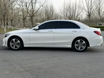 Mercedes-Benz C-Class 2020, 94800 км, за 18260.39 USD - фото 25