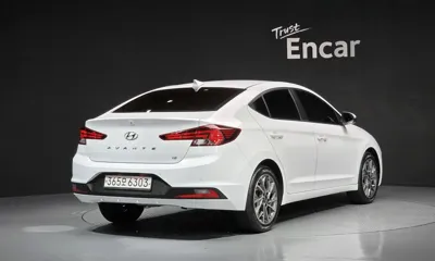Hyundai Avante 2020, 123532 км, за 7417.62 USD