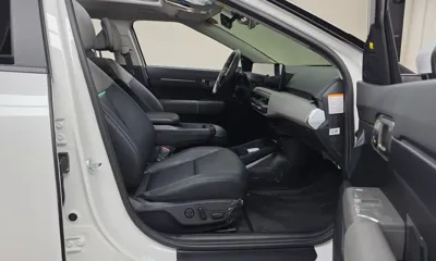 Kia EV4 2026, 12813 км, за 25027.62 USD - фото 26