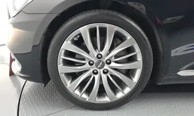 Genesis G80 2017, 126497 км, за 10831.04 USD