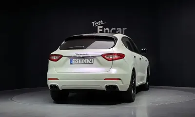 Maserati Levante 2017, 118189 км, за 14955.78 USD