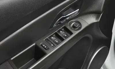 ChevroletGMDaewoo Cruze 2016, 87849 км, за 3218.6 USD - фото 18