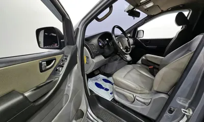 Hyundai Starex 2019, 92862 км, за 9481.33 USD - фото 10