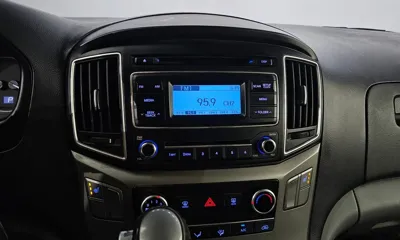 Hyundai Starex 2019, 92862 км, за 9481.33 USD - фото 17