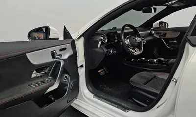 Mercedes-Benz CLA-Class 2021, 41643 км, за 21031.54 USD - фото 10