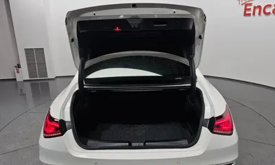 Mercedes-Benz CLA-Class 2021, 41643 км, за 21031.54 USD - фото 32
