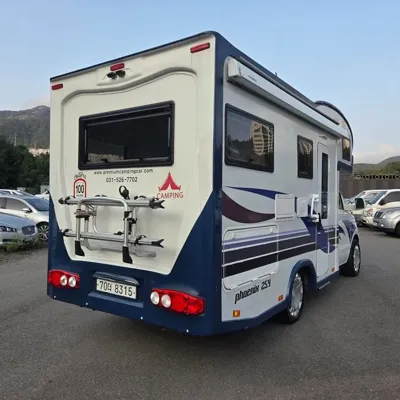Hyundai Starex 2021, 19000 км, за 28586.3 USD