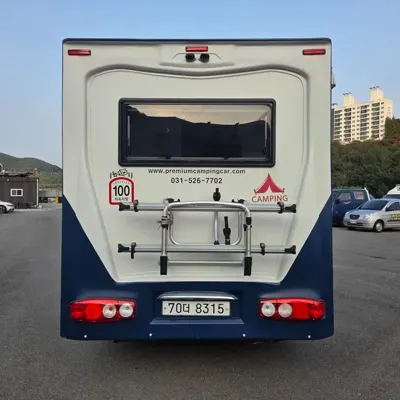 Hyundai Starex 2021, 19000 км, за 28586.3 USD