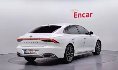 Hyundai Grandeur 2022, 40507 км, за 16286.65 USD