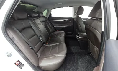Hyundai Grandeur 2022, 40507 км, за 16286.65 USD - фото 11