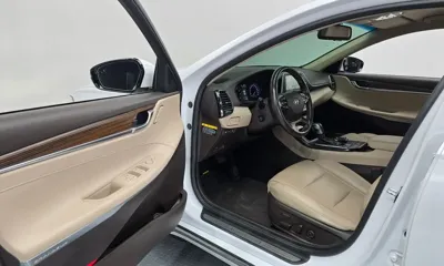 Hyundai Grandeur 2018, 148538 км, за 7811.08 USD - фото 10