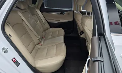 Hyundai Grandeur 2018, 148538 км, за 7811.08 USD - фото 11
