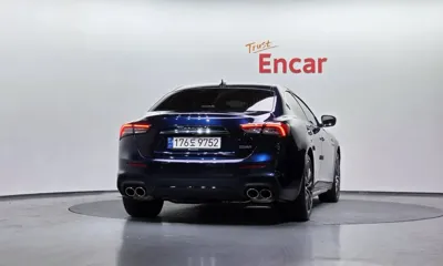 Maserati Ghibli 2022, 1547 км, за 44598.61 USD