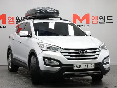 Hyundai Santafe 2013, 197668 км, за 2593.77 USD