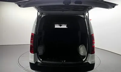 Hyundai Starex 2019, 32955 км, за 10373.31 USD - фото 20