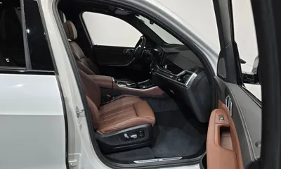 BMW X5 2024, 28087 км, за 52317.84 USD - фото 11