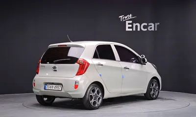 Kia Morning 2012, 77949 км, за 3187.62 USD