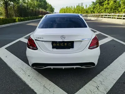 Mercedes-Benz C-Class 2014, 101000 км, за 10166.63 USD