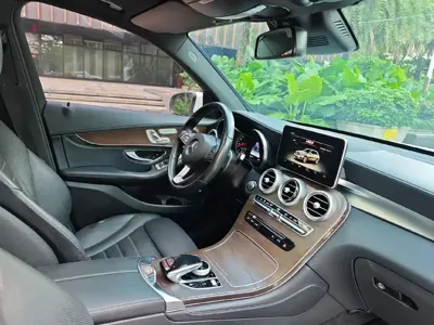 Mercedes-Benz GLC 2016, 70000 км, за 11635.41 USD