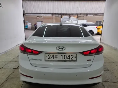 Hyundai Avante 2016, 78458 км, за 6238.62 USD