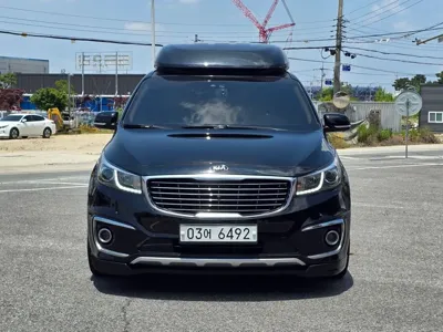 Kia Canival 2018, 192000 км, за 8008.4 USD