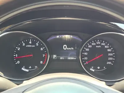 Kia Canival 2018, 192000 км, за 8008.4 USD