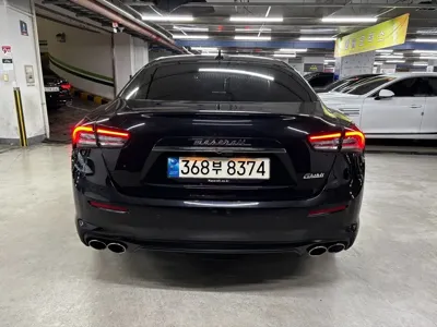 Maserati Ghibli 2021, 51000 км, за 24299.69 USD