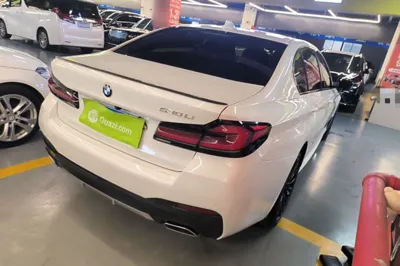 BMW 5 Series 2022, 62100 км, за 36670 USD - фото 6