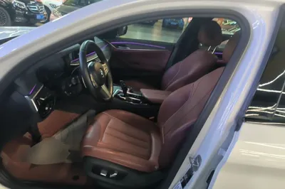 BMW 5 Series 2022, 62100 км, за 36670 USD - фото 17