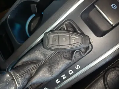 Ford Kuga 2018, 119500 км, за 5972.12 USD - фото 9