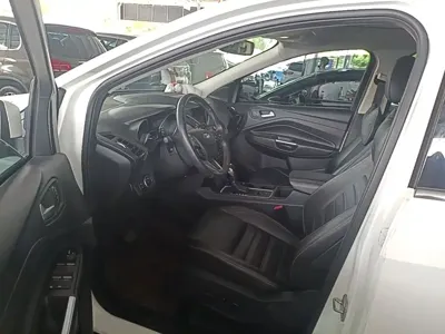 Ford Kuga 2018, 119500 км, за 5972.12 USD - фото 16