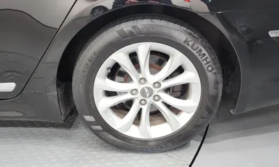 Hyundai Genesis 2013, 135990 км, за 3766.1 USD