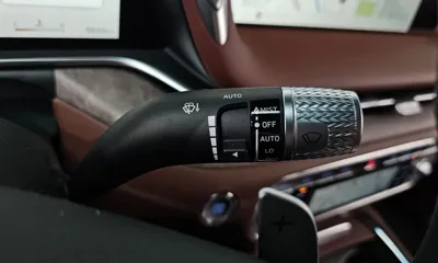 Genesis G90 2022, 9840 км, за 50873.05 USD - фото 27