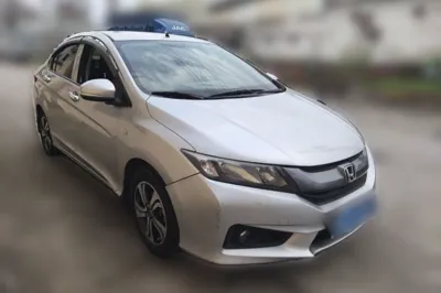 Honda City 2015, 142100 км, за 5009 USD
