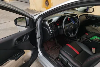 Honda City 2015, 142100 км, за 5009 USD - фото 16