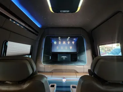 Mercedes-Benz Sprinter 2022, 20383 км, за 74661.37 USD - фото 13