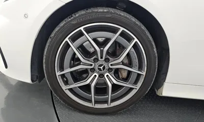 Mercedes-Benz E-Class 2022, 48266 км, за 30129.97 USD