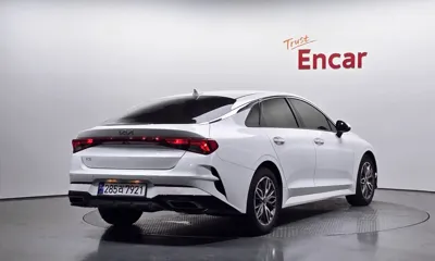 Kia K5 2023, 96379 км, за 18136.9 USD