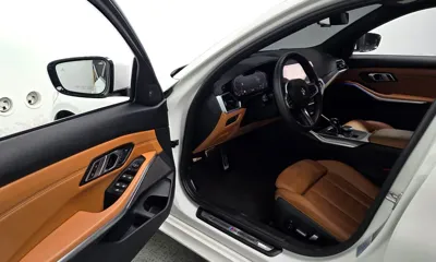 BMW 3-Series 2019, 55901 км, за 21333.86 USD - фото 10