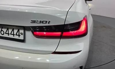 BMW 3-Series 2019, 55901 км, за 21333.86 USD - фото 23