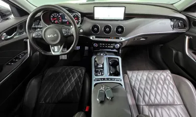 Kia Stinger 2022, 42521 км, за 18773.8 USD - фото 7