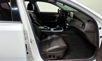 Kia Stinger 2022, 42521 км, за 18773.8 USD - фото 11