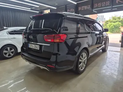 Kia Canival 2019, 149083 км, за 8580.9 USD - фото 5